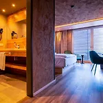 Hotel Meiser Design 4*