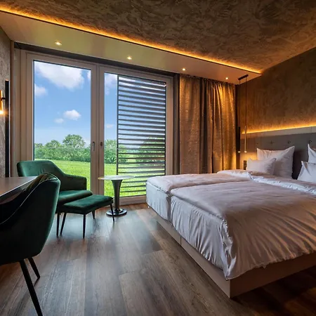 Hotel Meiser Design 4*